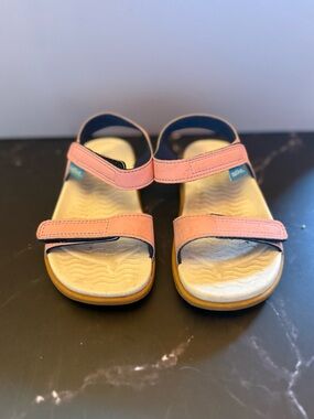 Native Charley Pink Velcro Sandals